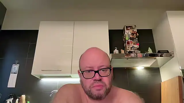 theitalianbear online show from August 1, 2026, 3:39 am