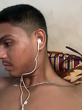 Snapshot of Suryansh_0218 chatting on July 26, 2026, 9:49 am Suryansh 0218 online show from July 26, 2026, 9:49 am