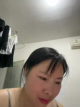 linlin-717 online show from August 5, 2026, 11:02 am