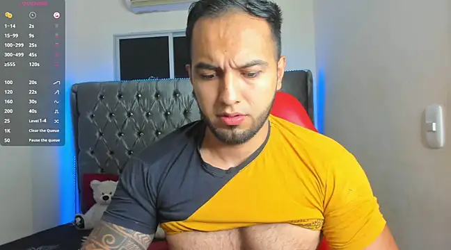 Snapshot of mrloganfuck1 chatting on February 4, 2025, 9:38 am mrloganfuck1 online show from February 4, 2025, 9:38 am