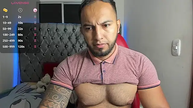 Snapshot of mrloganfuck1 chatting on March 22, 2026, 5:33 am mrloganfuck1 online show from March 22, 2026, 5:33 am