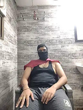 Snapshot of trendy_Squirreel chatting on July 29, 2026, 4:05 pm trendy Squirreel online show from July 29, 2026, 4:05 pm