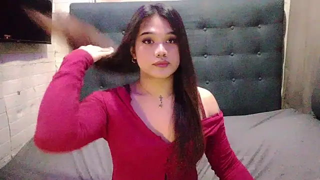 Snapshot of FoxxyJesa chatting on June 4, 2026, 3:29 pm FoxxyJesa online show from June 4, 2026, 3:29 pm