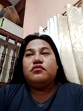 Snapshot of Andrea0414 chatting on October 31, 2025, 10:00 pm Andrea0414 online show from October 31, 2025, 10:00 pm