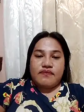 Snapshot of Andrea0414 chatting on November 9, 2025, 11:19 am Andrea0414 online show from November 9, 2025, 11:19 am