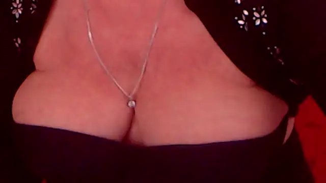 LadyAlana online show from December 15, 2024, 8:25 pm