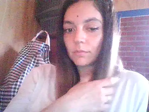 jennnsssex online show from August 4, 2026, 7:49 pm
