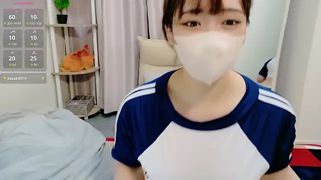Snapshot of moeka- chatting on August 7, 2026, 10:17 am moeka- online show from August 7, 2026, 10:17 am