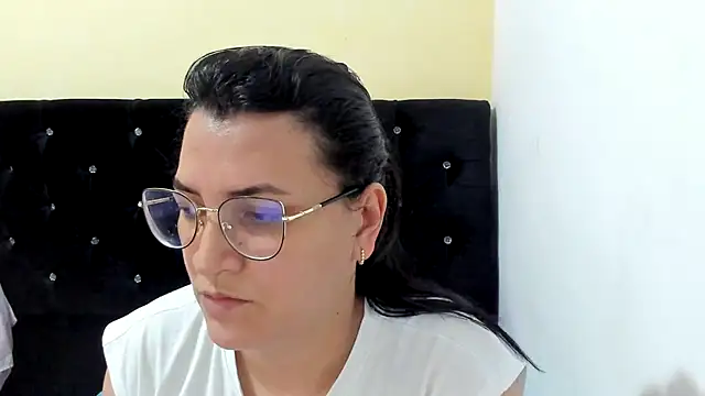 MARILYN GARCIA online show from January 6, 2025, 12:16 am