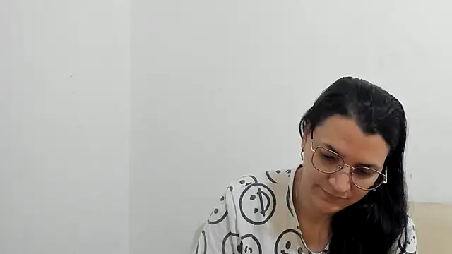 MARILYN GARCIA online show from February 12, 2026, 2:34 pm