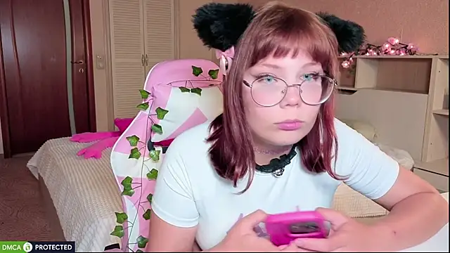 amelia grant 11 online show from August 7, 2026, 8:49 am