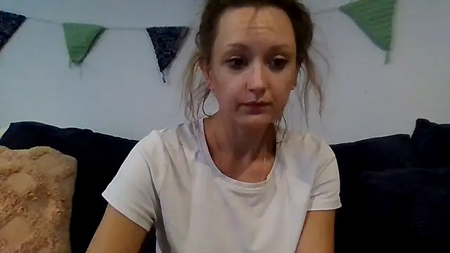 sensins  online show from August 6, 2026, 5:04 pm