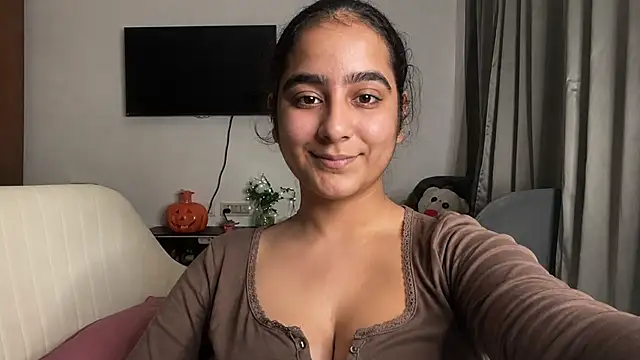 Snapshot of Gurpreet587 chatting on August 6, 2026, 10:28 am Gurpreet587 online show from August 6, 2026, 10:28 am