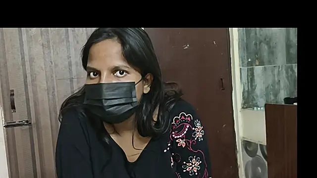 kittu thakur online show from August 9, 2026, 7:57 am