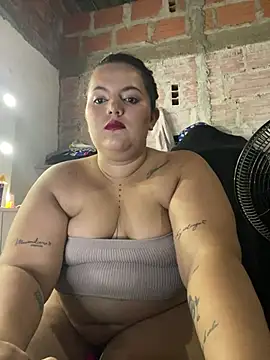 Snapshot of IsabellaP10 chatting on August 9, 2026, 5:01 am IsabellaP10 online show from August 9, 2026, 5:01 am