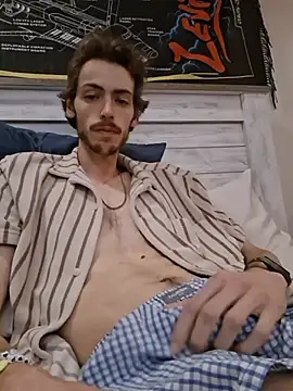 longestboy online show from August 10, 2026, 4:38 am