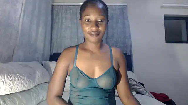 Snapshot of leanna23 chatting on March 13, 2025, 2:16 am leanna23 online show from March 13, 2025, 2:16 am