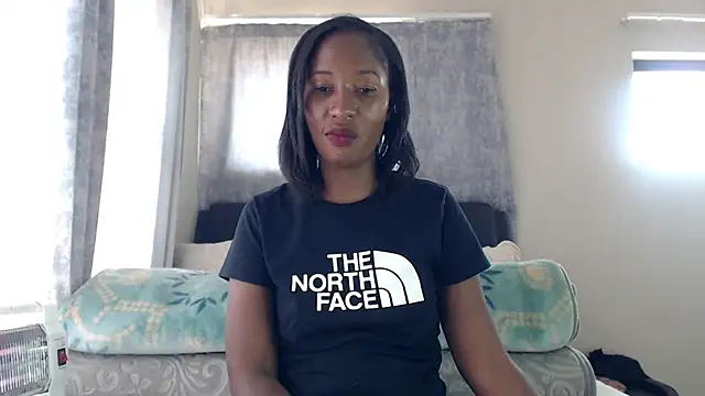 Snapshot of leanna23 chatting on September 29, 2025, 8:30 am leanna23 online show from September 29, 2025, 8:30 am