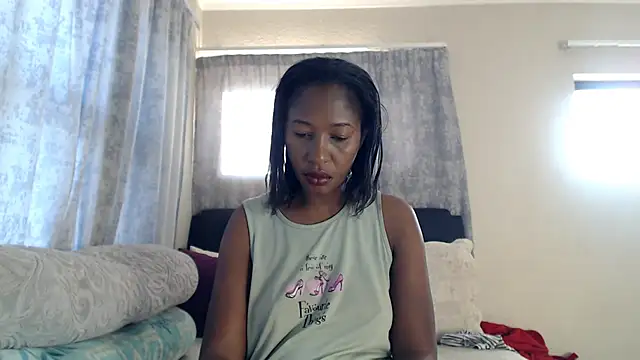 Snapshot of leanna23 chatting on October 11, 2025, 4:44 am leanna23 online show from October 11, 2025, 4:44 am