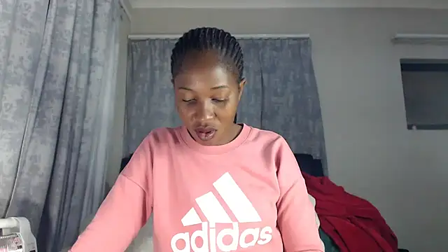 leanna23 online show from November 16, 2025, 6:57 pm