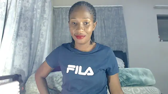 leanna23 online show from May 9, 2026, 5:51 pm