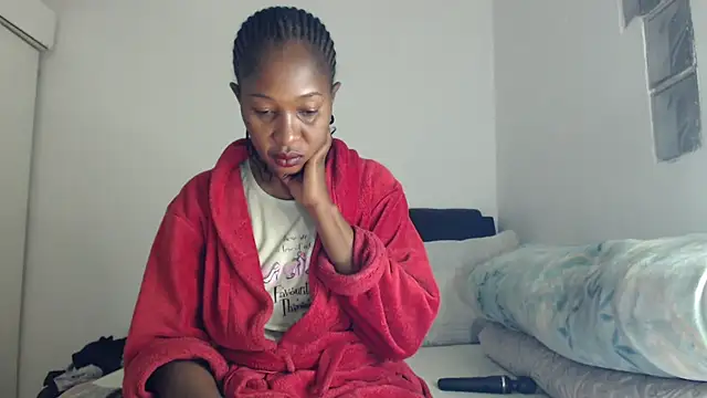 leanna23 online show from July 26, 2026, 4:31 am