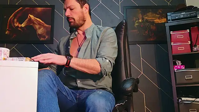 Snapshot of ChrisKox chatting on January 24, 2025, 2:07 am ChrisKox online show from January 24, 2025, 2:07 am