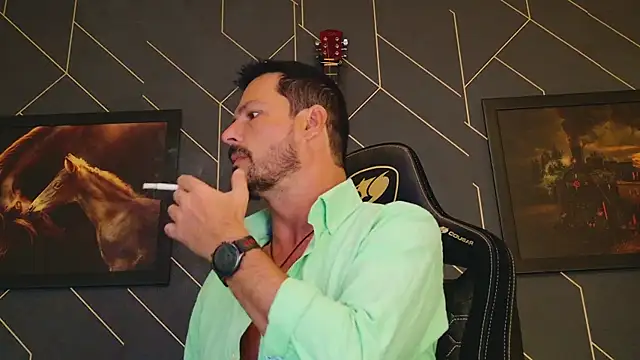 Snapshot of ChrisKox chatting on March 15, 2025, 5:52 am ChrisKox online show from March 15, 2025, 5:52 am