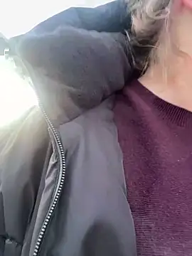 BootyLola online show from November 12, 2025, 3:12 pm