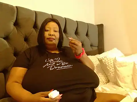 Snapshot of nancy111 chatting on September 14, 2025, 1:38 am nancy111 online show from September 14, 2025, 1:38 am