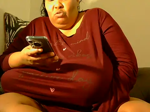 nancy111 online show from December 2, 2025, 2:56 pm