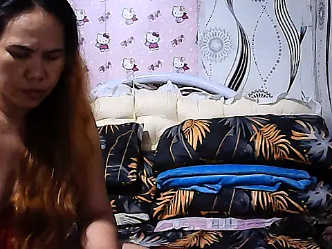 Snapshot of lovely-asian chatting on September 21, 2025, 11:23 am lovely-asian online show from September 21, 2025, 11:23 am