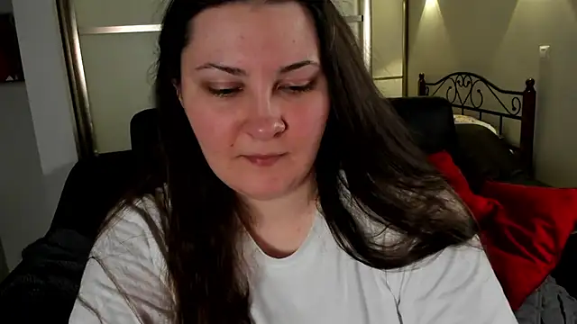 MarySwon online show from March 3, 2025, 3:08 am