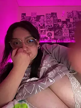 Snapshot of aliceayres797 chatting on September 14, 2025, 2:44 am aliceayres797 online show from September 14, 2025, 2:44 am