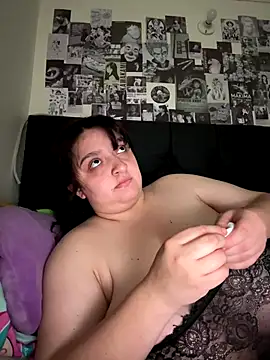 Snapshot of aliceayres797 chatting on October 30, 2025, 8:31 pm aliceayres797 online show from October 30, 2025, 8:31 pm