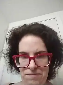 Snapshot of JessaBella chatting on May 22, 2026, 2:44 pm JessaBella online show from May 22, 2026, 2:44 pm