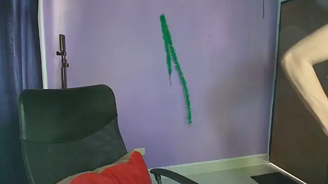 Nattyslave4U online show from October 10, 2025, 9:36 pm