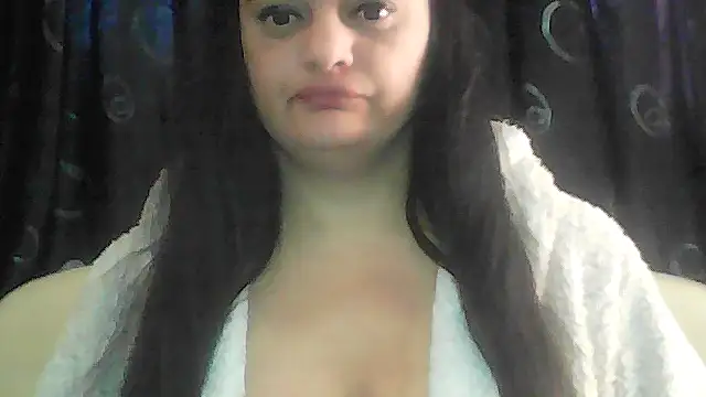 Snapshot of sweetnessangel chatting on July 3, 2026, 7:15 am sweetnessangel online show from July 3, 2026, 7:15 am