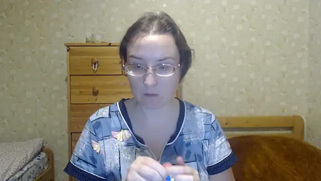 Smart Rose online show from March 11, 2025, 7:58 pm