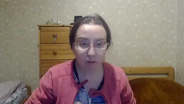 Smart Rose online show from March 15, 2025, 7:05 pm