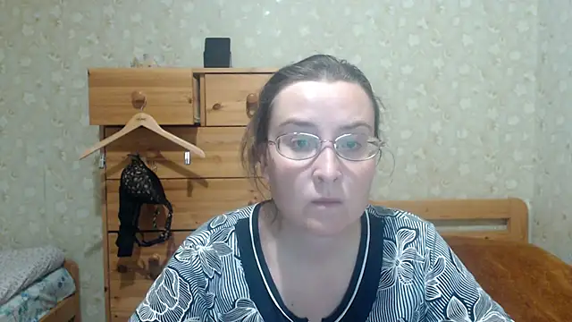 Smart Rose online show from December 16, 2025, 4:34 pm