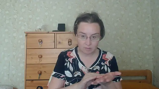 Smart Rose online show from July 3, 2026, 9:59 am