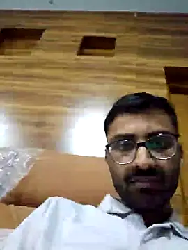 Snapshot of krishna8035 chatting on February 17, 2025, 2:04 pm krishna8035 online show from February 17, 2025, 2:04 pm