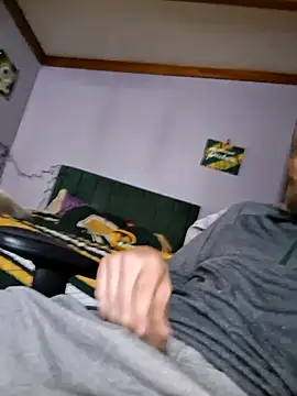 Snapshot of bam420bam chatting on April 18, 2026, 9:26 pm bam420bam online show from April 18, 2026, 9:26 pm