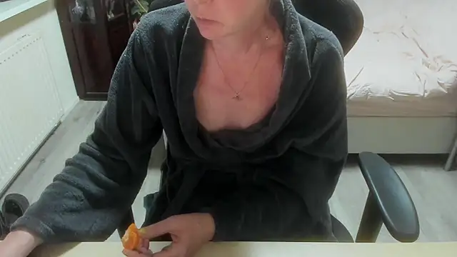 Snapshot of minoesje37 chatting on March 14, 2026, 8:25 pm minoesje37 online show from March 14, 2026, 8:25 pm