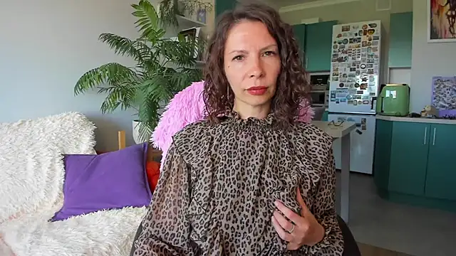 ChristinaGlory online show from June 14, 2026, 9:55 am