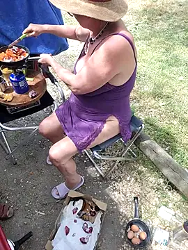 MucMilf59 online show from April 23, 2026, 12:29 pm