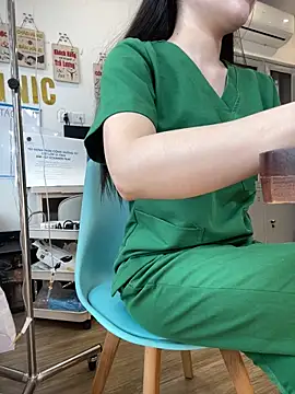 Snapshot of Meilian2021 chatting on February 25, 2026, 4:00 am Meilian2021 online show from February 25, 2026, 4:00 am