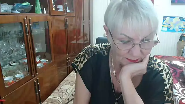 JenaCheim online show from October 28, 2025, 6:06 am