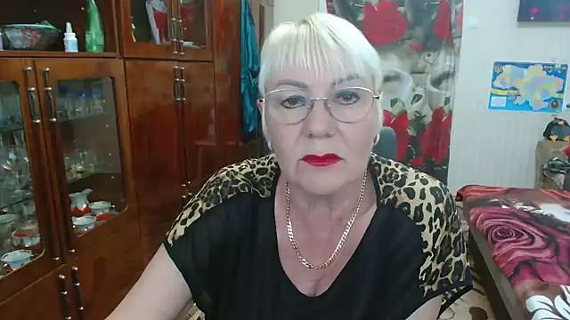 JenaCheim online show from May 9, 2026, 6:07 am